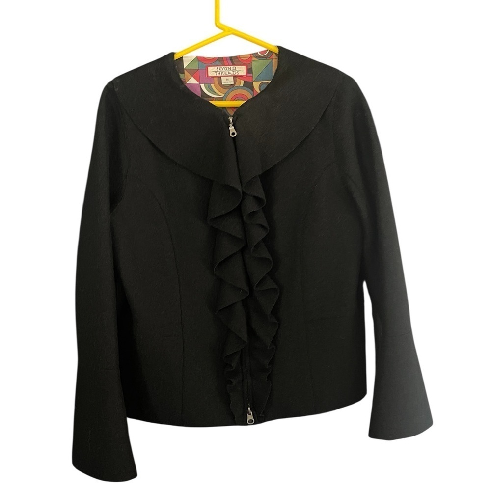 Beyond Threads Alpaca Wool Ruffle Jacket Black Zip Lined Cozy Fall Winter Coat